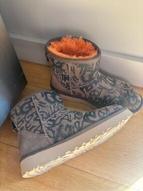 UGG Graffiti Print Short Boots with Orange Shearling Lining